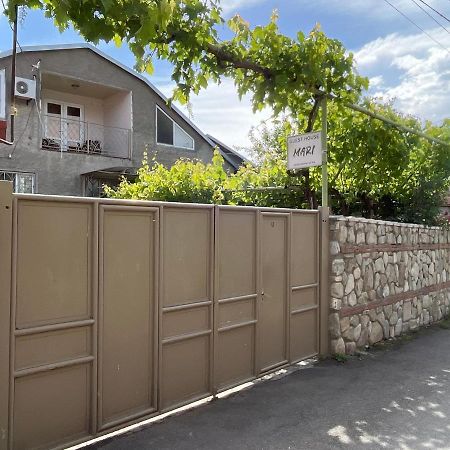 Mari Guest House Telavi Exterior foto
