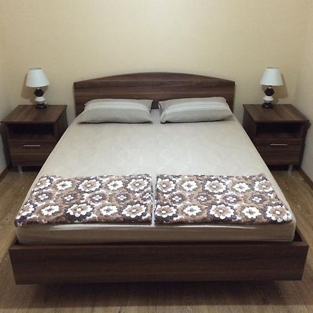 Mari Guest House Telavi Exterior foto