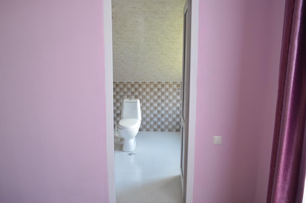 Mari Guest House Telavi Habitación foto