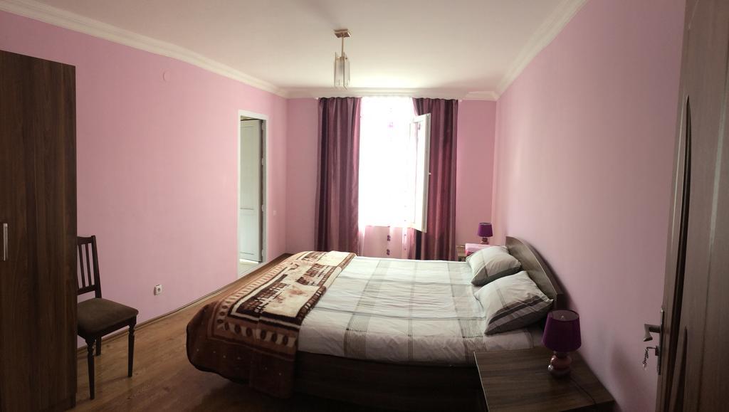 Mari Guest House Telavi Exterior foto