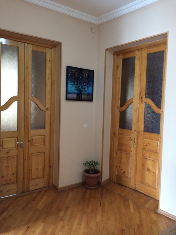 Mari Guest House Telavi Exterior foto